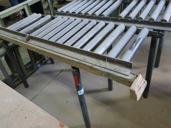 Used 2 Roller conveyors for the machine for Sale (Auction Premium) | NetBid Industrial Auctions
